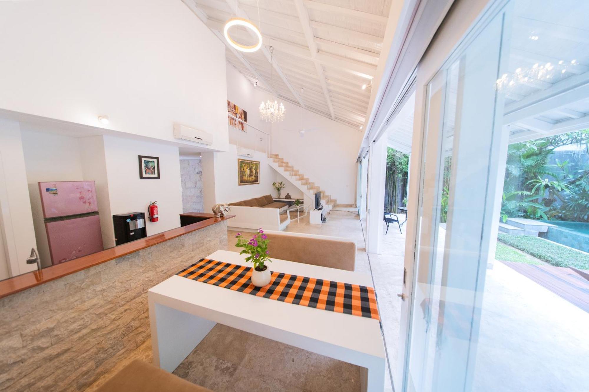 Villa Rainbow Sanur Екстериор снимка